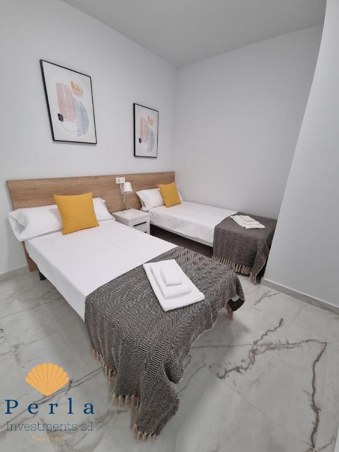Perla Holidays - 3 Apartamentos De Alta Calidad Dehesa de Campoamor  외부 사진